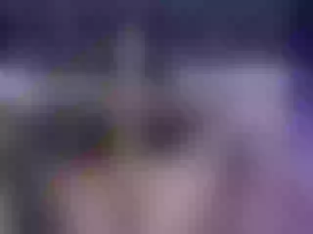 Live sex webcam photo for SweetMoniica #292254543