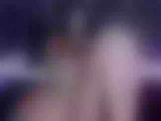 Live sex webcam photo for SweetMoniica #292289541