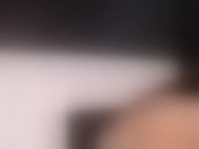 Live sex webcam photo for SweetMoniica #293239765