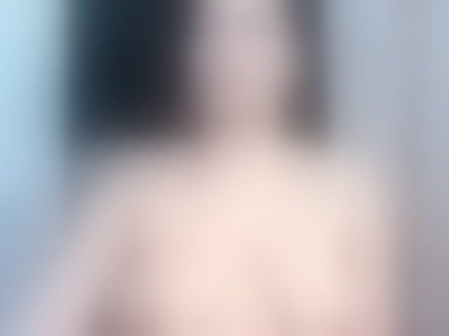 Live sex webcam photo for SweetMoniica #294129713
