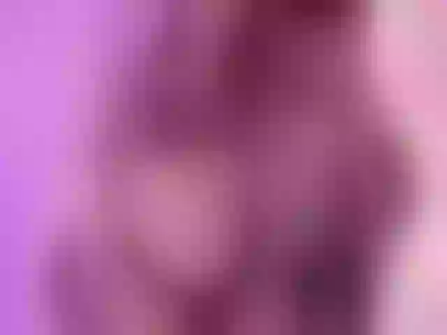 Live sex webcam photo for SweetPeeach #276197353