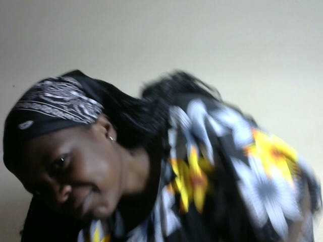 Live sex webcam photo for SweetPetite #278171329