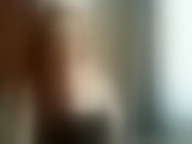 Live sex webcam photo for SweetQueen11 #293426802
