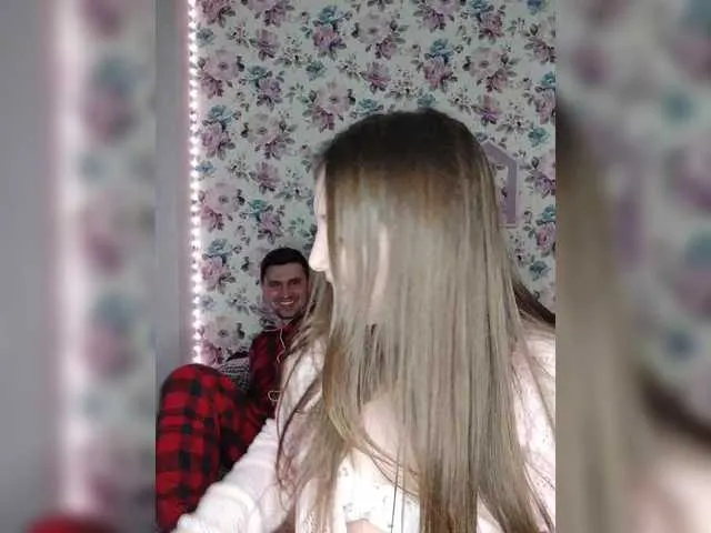 Live sex webcam photo for SweetSdreamS #292264030