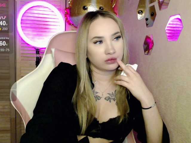 Live sex webcam photo for SweetSpellSinger #290126970