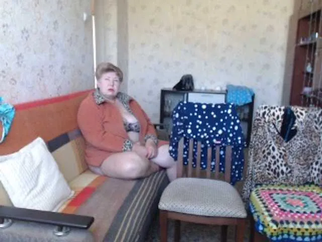 Live sex webcam photo for SweetSugar77 #277850634