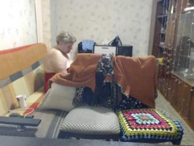 Live sex webcam photo for SweetSugar77 #277876415