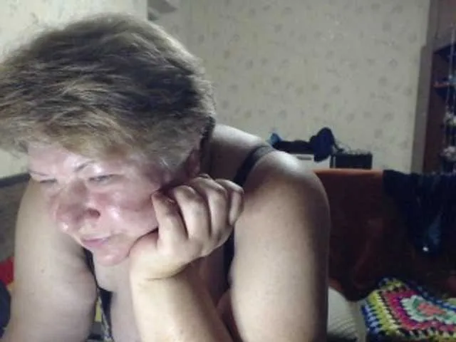 Live sex webcam photo for SweetSugar77 #278058244