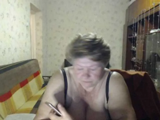 Live sex webcam photo for SweetSugar77 #278090286