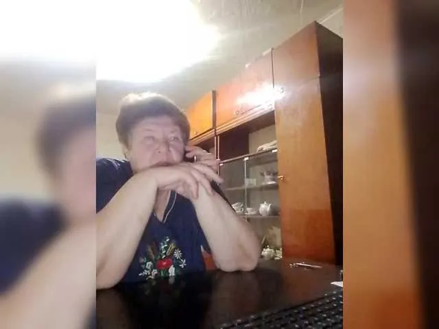 Live sex webcam photo for SweetSugar77 #290916373