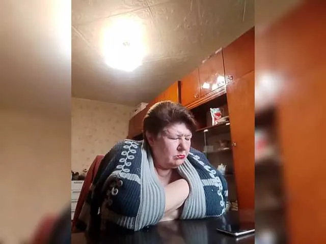 Live sex webcam photo for SweetSugar77 #290930573