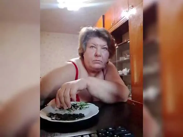 Live sex webcam photo for SweetSugar77 #292235820