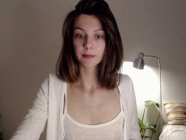 Live sex webcam photo for SweetWater #273262948