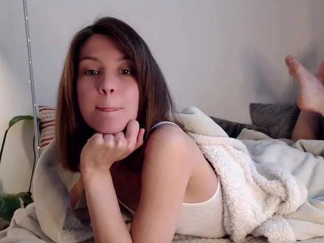 Live sex webcam photo for SweetWater #273573301