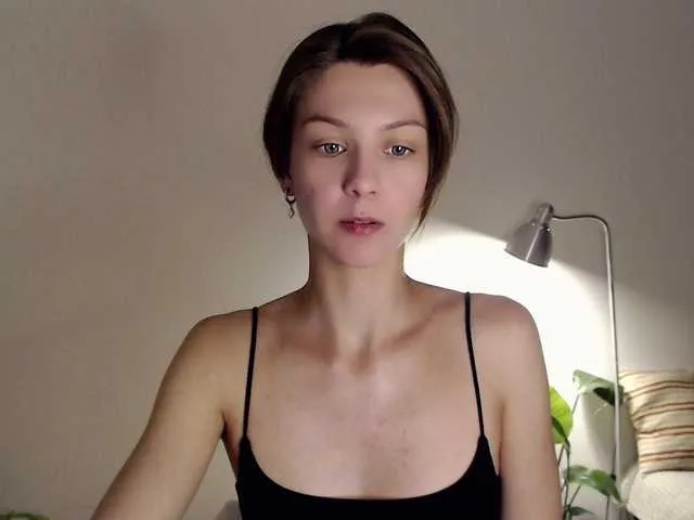 Live sex webcam photo for SweetWater #273689991