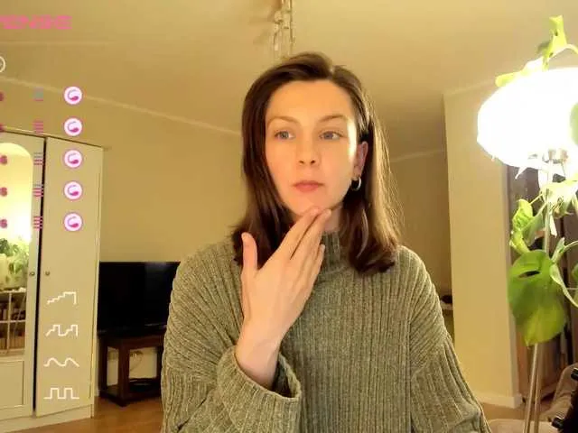 Live sex webcam photo for SweetWater #291255485