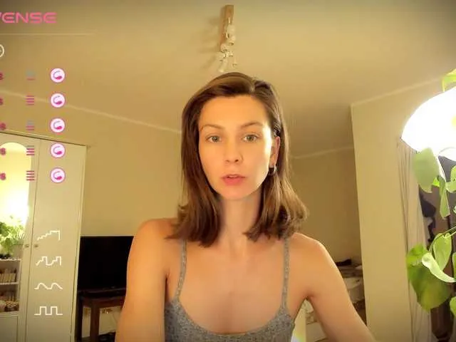 Live sex webcam photo for SweetWater #291455091