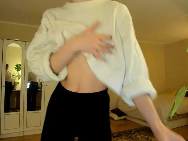 Live sex webcam photo for SweetWater #292237588