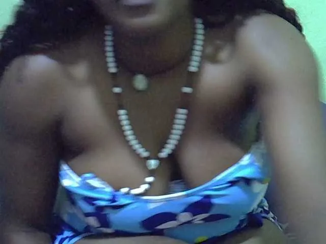 Live sex webcam photo for Sweetafricanqueen #290681729