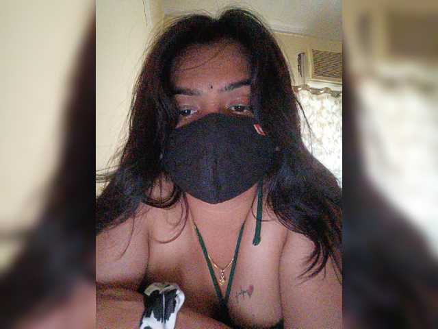 Live sex webcam photo for Sweetangel-87 #275560231