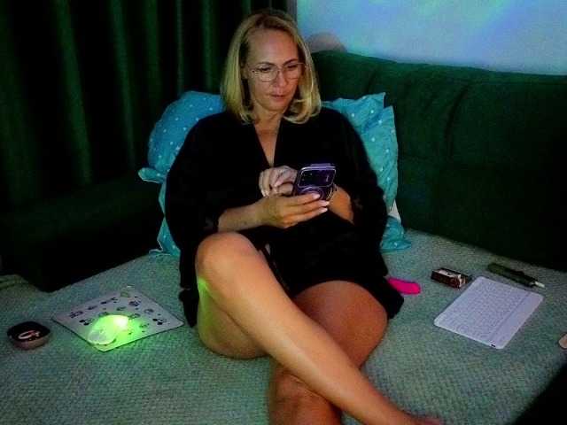 Live sex webcam photo for Sweetaniaa #292412609