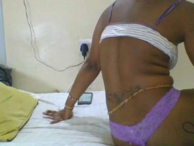 Live sex webcam photo for Sweetbaby006 #277482913
