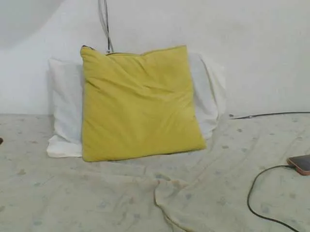 Live sex webcam photo for Sweetbaby006 #290274650