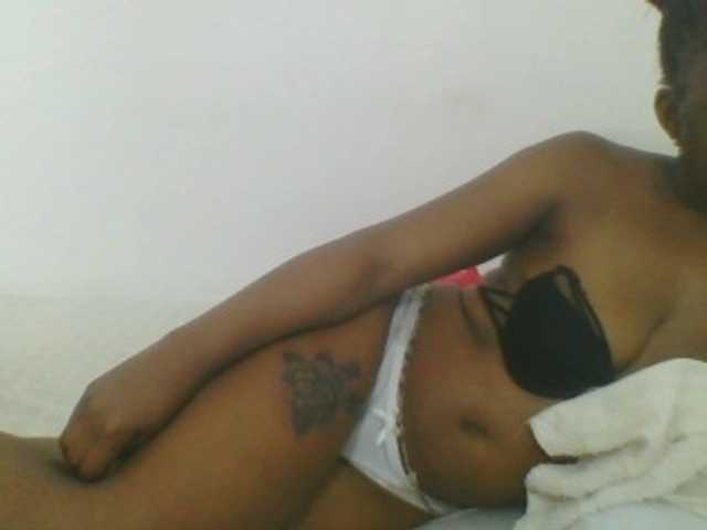 Live sex webcam photo for Sweetbaby006 #290711357