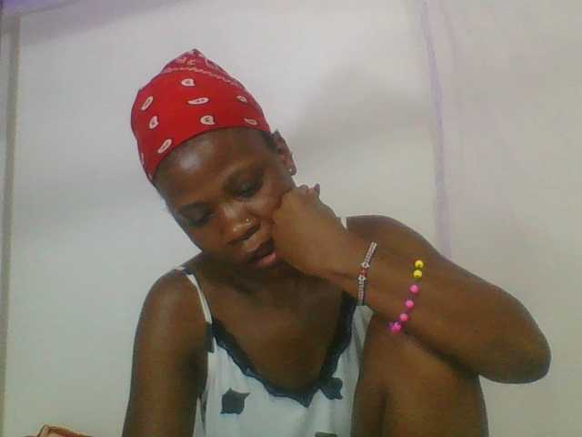 Live sex webcam photo for Sweetbaby006 #292072406