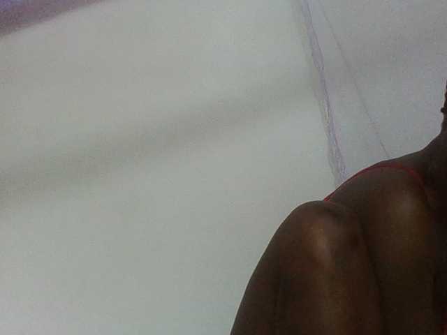 Live sex webcam photo for Sweetbaby006 #292112309