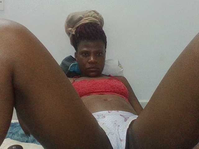 Live sex webcam photo for Sweetbaby006 #292127927