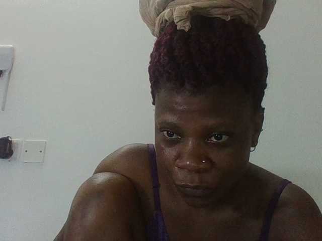 Live sex webcam photo for Sweetbaby006 #292135161