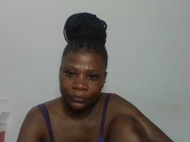 Live sex webcam photo for Sweetbaby006 #292317737