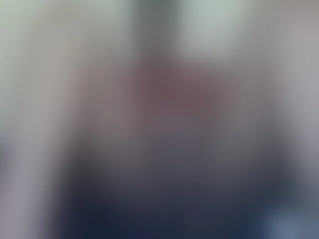 Live sex webcam photo for Sweetbaby006 #293945584