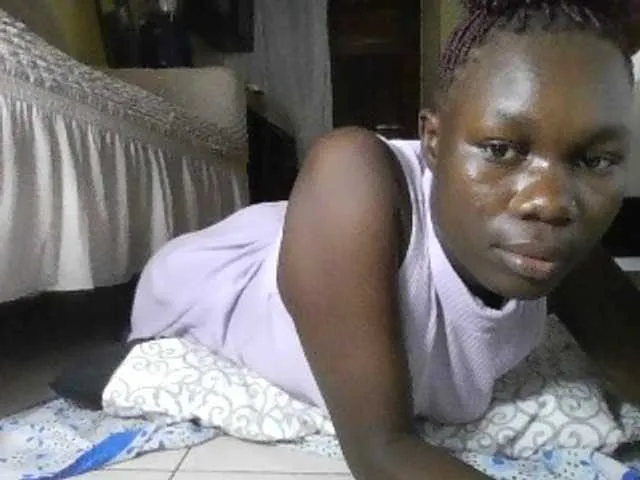 Live sex webcam photo for Sweetchocolate #278172478