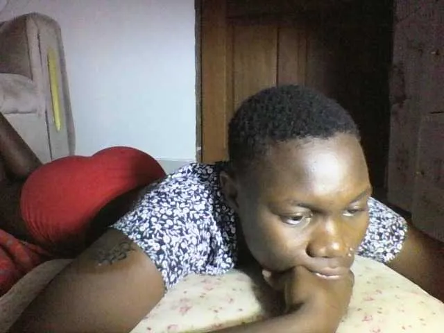 Live sex webcam photo for Sweetchocolate #291179974