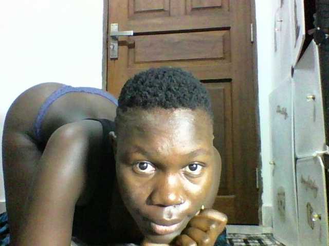 Live sex webcam photo for Sweetchocolate #291720473