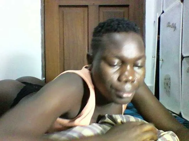 Live sex webcam photo for Sweetchocolate #291747782