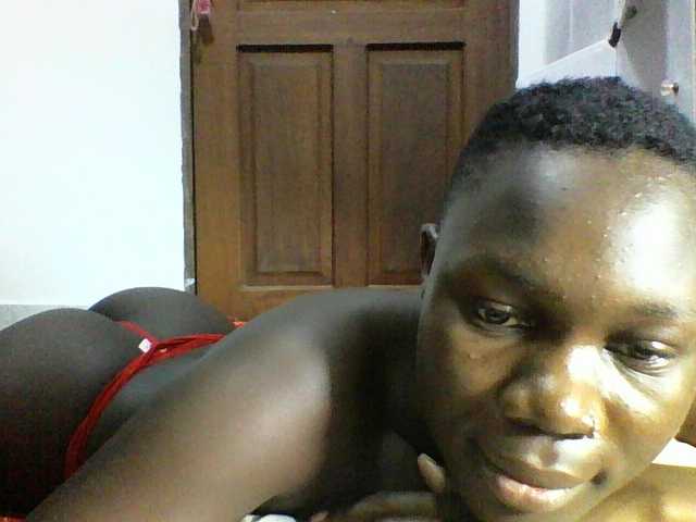 Live sex webcam photo for Sweetchocolate #292245708