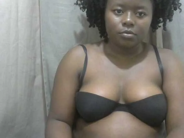 Live sex webcam photo for Sweetgal #271734398