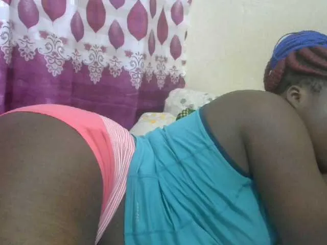 Live sex webcam photo for Sweetgal #272840504