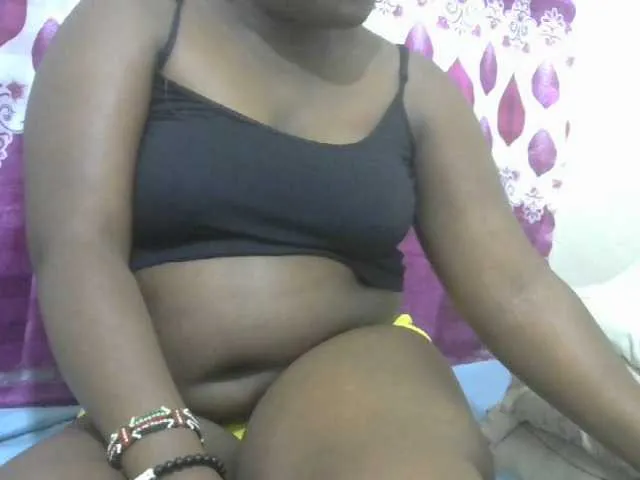 Live sex webcam photo for Sweetgal #273244137
