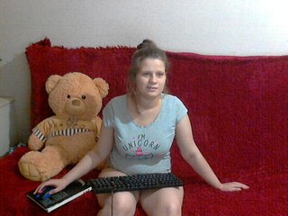 Live sex webcam photo for Sweetie26 #200018647