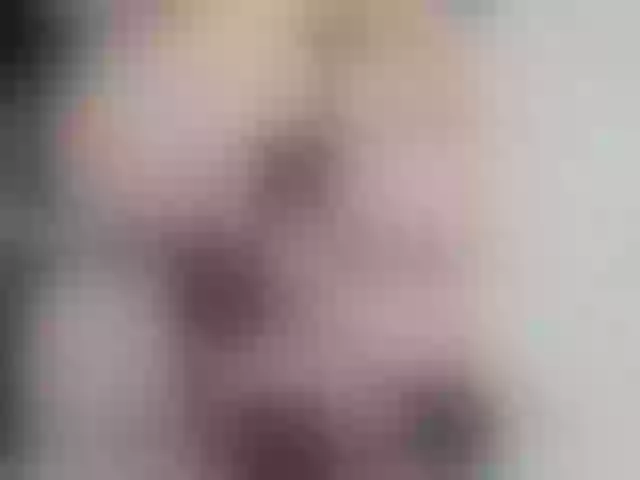 Live sex webcam photo for SweetieSoul #277326063