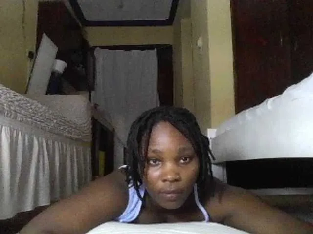 Live sex webcam photo for Sweetjuicyass #278224855