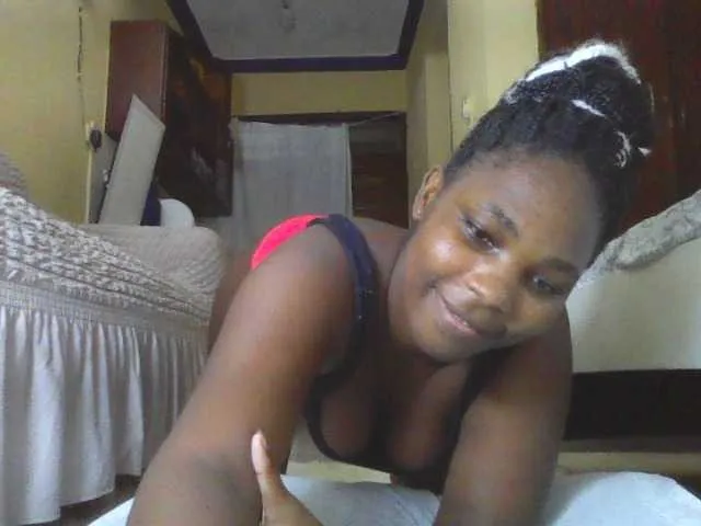 Live sex webcam photo for Sweetjuicyass #282809263