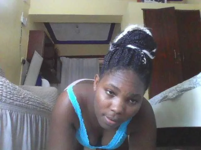 Live sex webcam photo for Sweetjuicyass #284150927