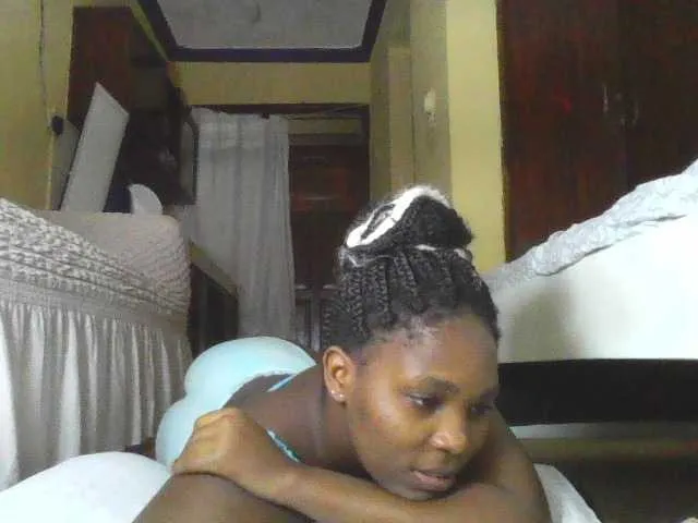 Live sex webcam photo for Sweetjuicyass #284344964