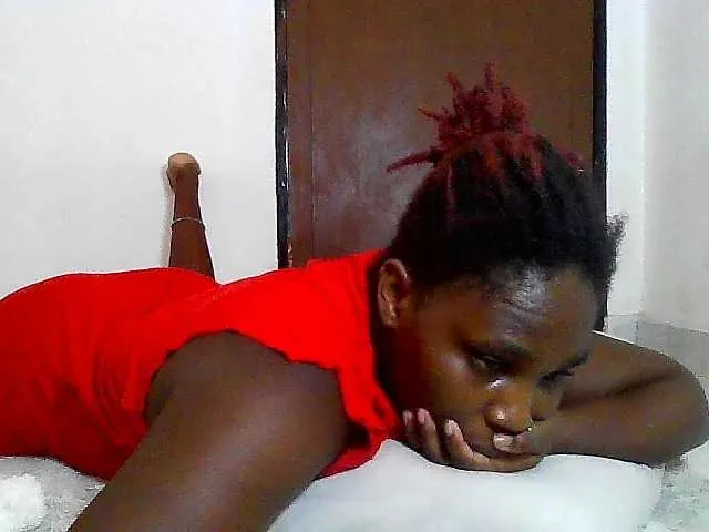 Live sex webcam photo for Sweetjuicyass #290588698