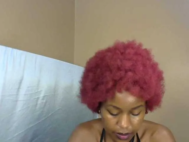 Live sex webcam photo for Sweetkiki #291239765